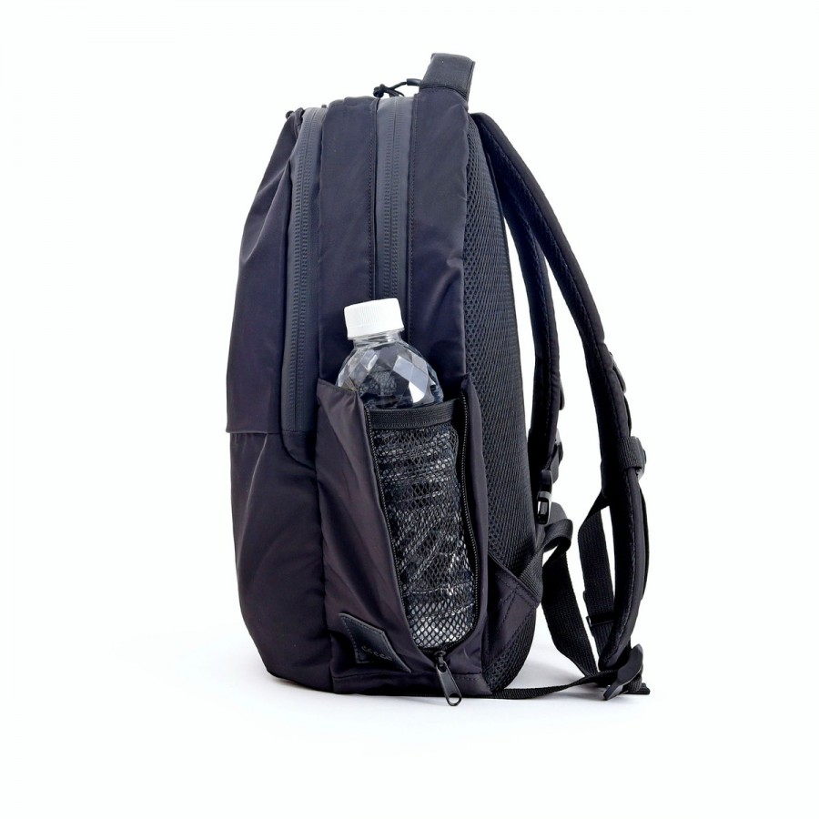撥水生地多機能Backpack/A4対応 リュックサック　ブラック
