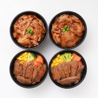 【北海道】牛ステーキ丼&豚丼