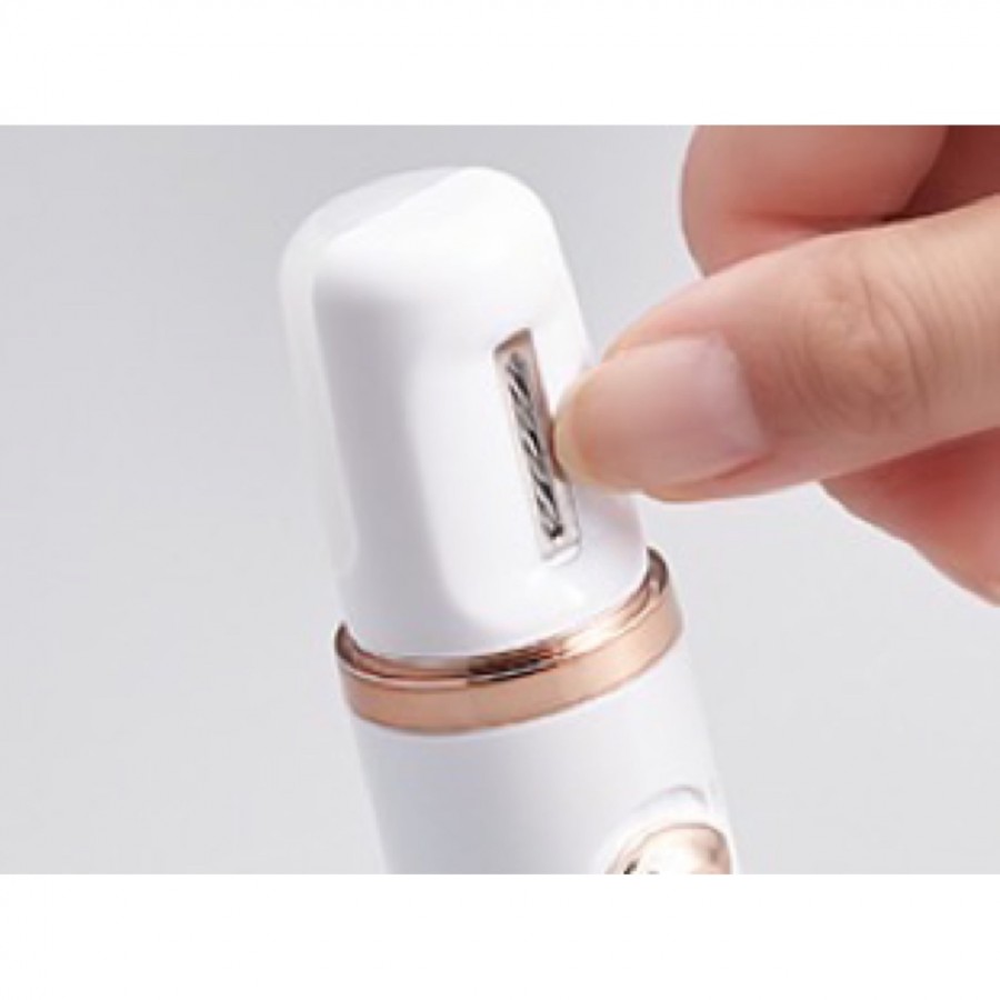 電動爪切り　ホワイト