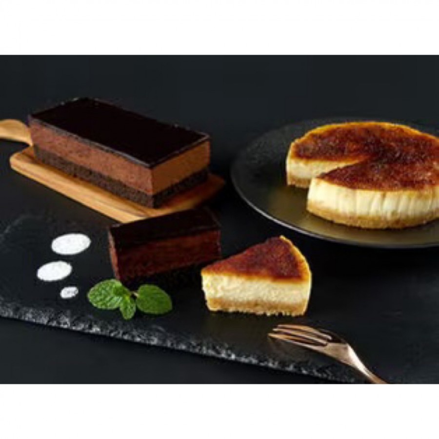 【北海道】「五島軒」 ブリュレチーズケーキ＆ベルギーチョコレートケーキ