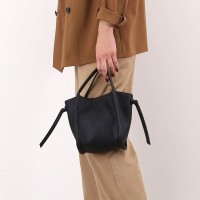 シュリンクフェイクレザー シンプル2WAY トートバッグ　ブラック
