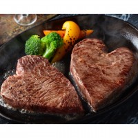 黒毛和牛 ハート形ステーキ