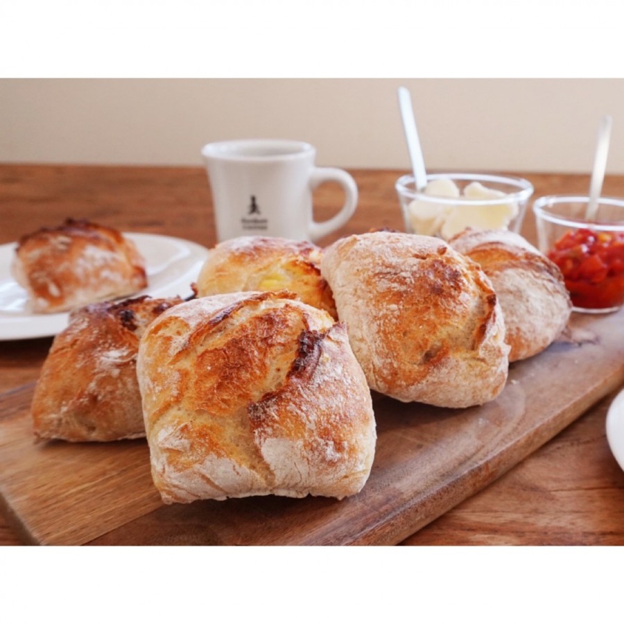 【鹿児島県】冷凍パン12個セット